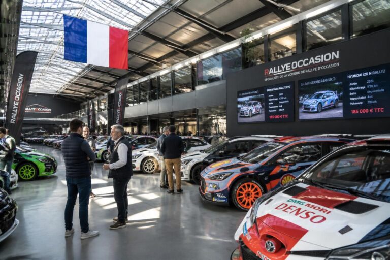 découvrez où trouver une voiture de rallye d'occasion en france en 2026. guide complet des meilleures adresses, conseils d'achat et astuces pour dénicher le véhicule idéal.